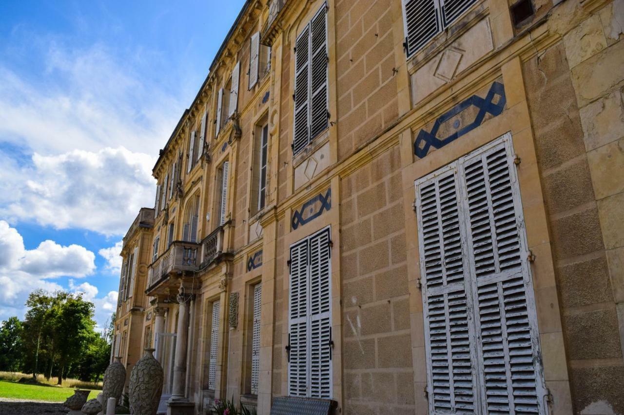 Chateau Nevers Acomodação com café da manhã Varennes-Vauzelles Exterior foto